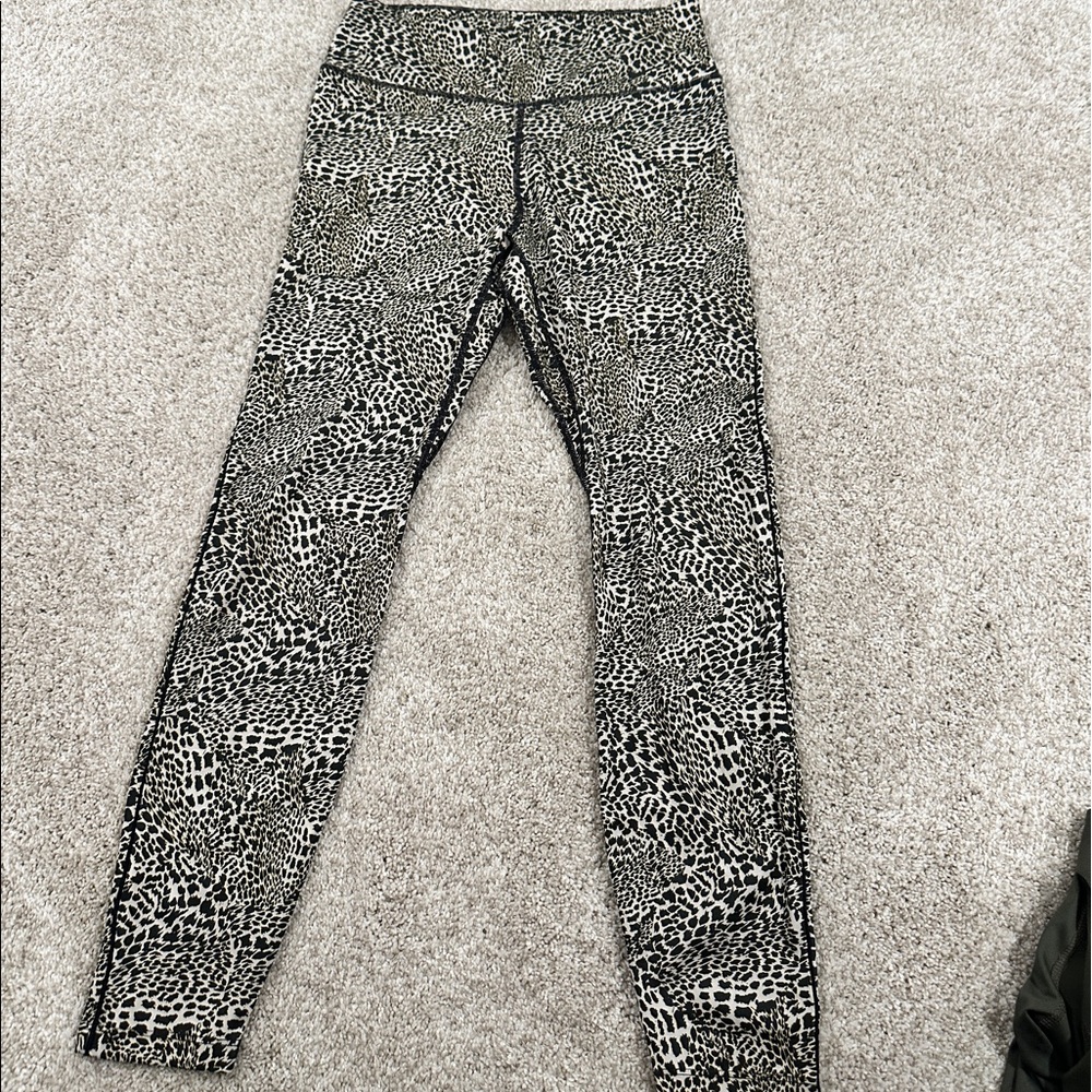 Nike Dri Fit Leggings Size M